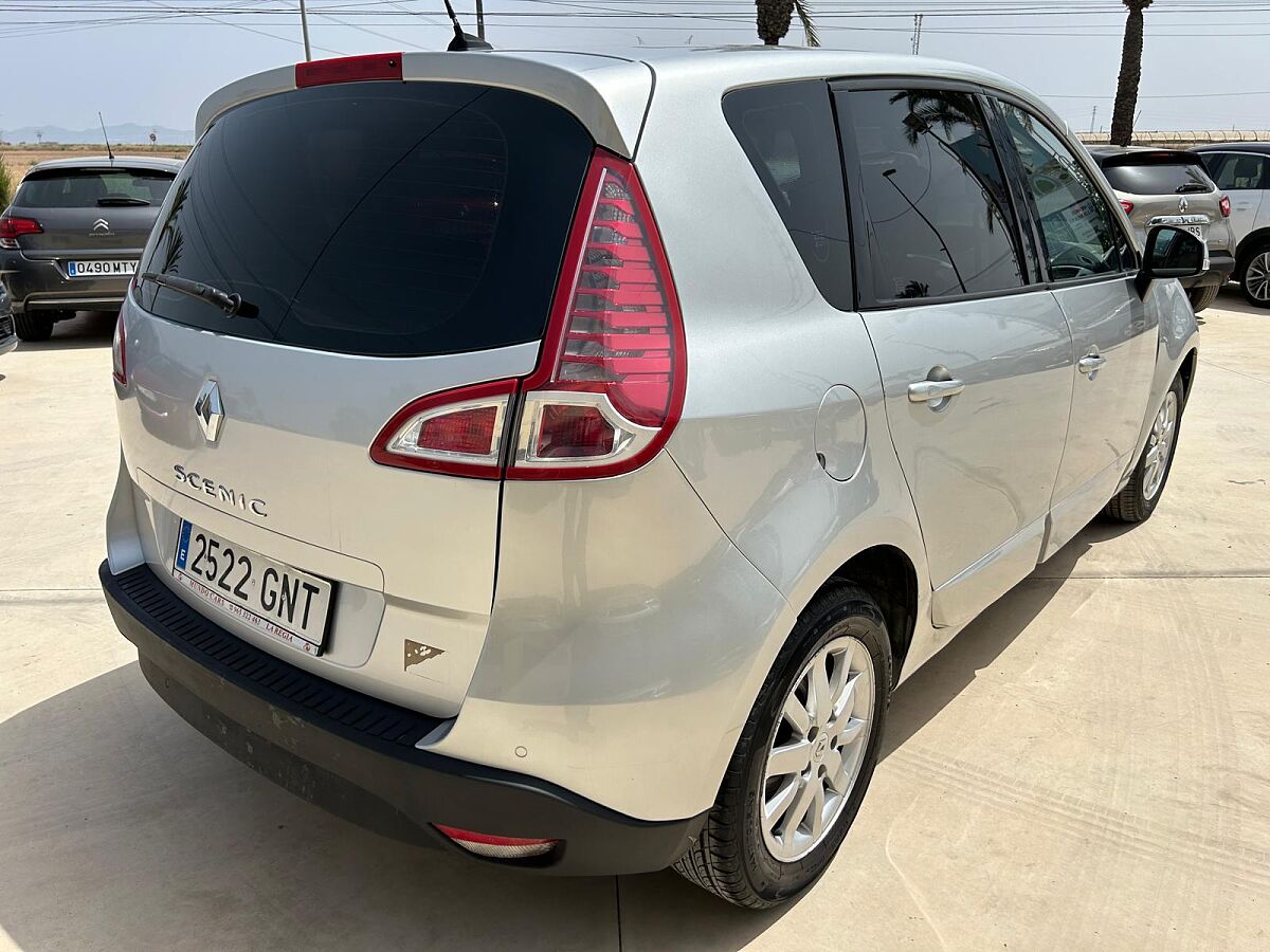 RENAULT SCENIC DYNAMIQUE 2.0 AUTO SPANISH LHD IN SPAIN 88000 MILES SUPERB 2009